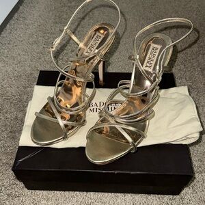 Badgley Mischka strap heels